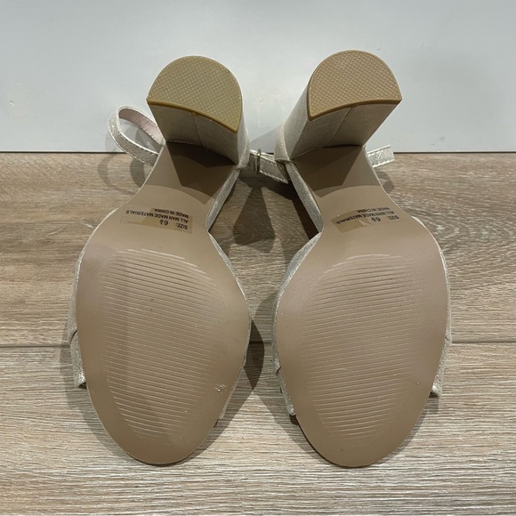 Lulus - Heeled Sandals NEW - champagne/gold - Picture 2 of 5